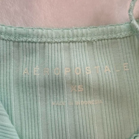 Green Ribbed Tank Top - Picture 4 of 4